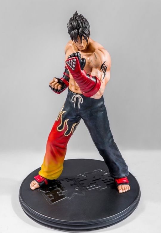 Figura Estatua Jin Kazama Tekken 3 (Regular)
